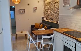 Sète, T2 cosy et atypique, Jardin Château d'eau, centre ville